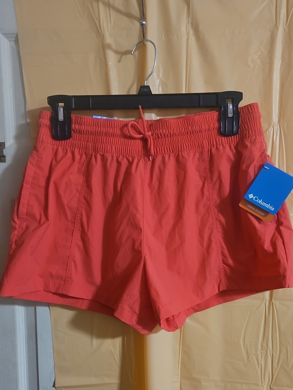 Columbia Women's Boundless Trek Active Shorts: PINK: NEW WITH TAGS: SIZE M
